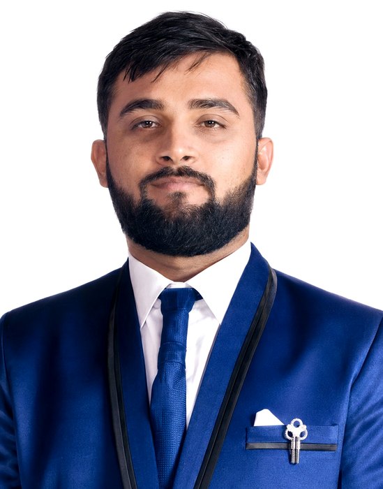 CA Hitesh Lalwani, Founder of H S Lalwani & Co. Chartered Accountants, Ahmedabad